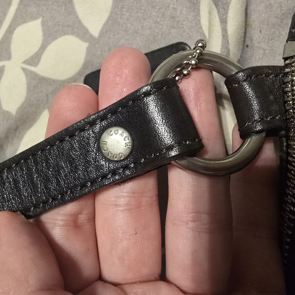 Coach Vintage Chelsea Leather Slim Crossbody #9457 - Picture 9 of 16